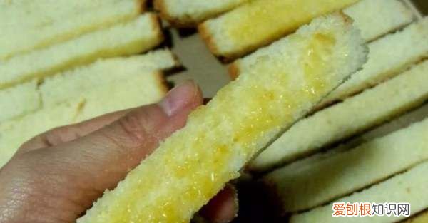 面包片怎么吃好吃,面包片夹什么好吃