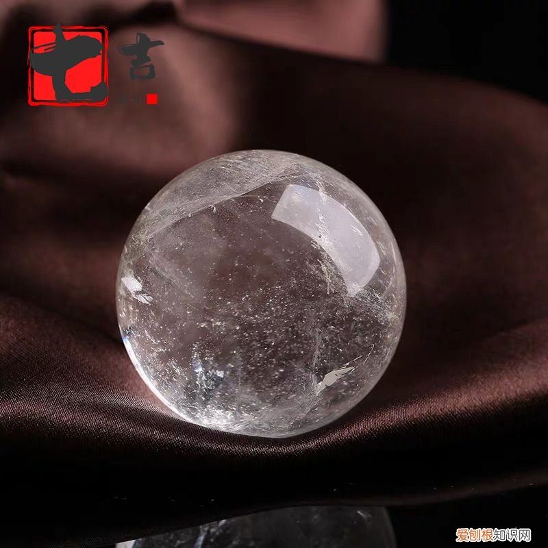 天然白水晶的作用与功效！ 白水晶的功效！