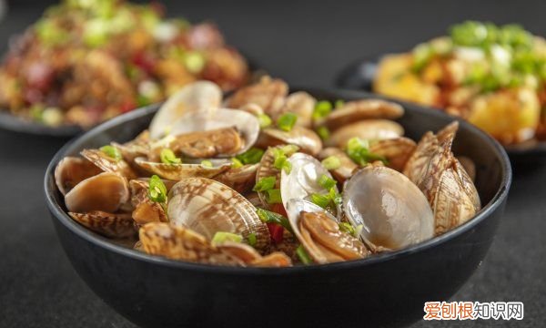 蒜蓉花甲粉丝做法,蒜蓉粉丝蒸生蚝的做法