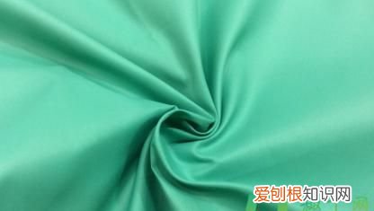 聚酯纤维衣服可以机洗吗,聚酯纤维面料的衣服可以放洗衣机烘干