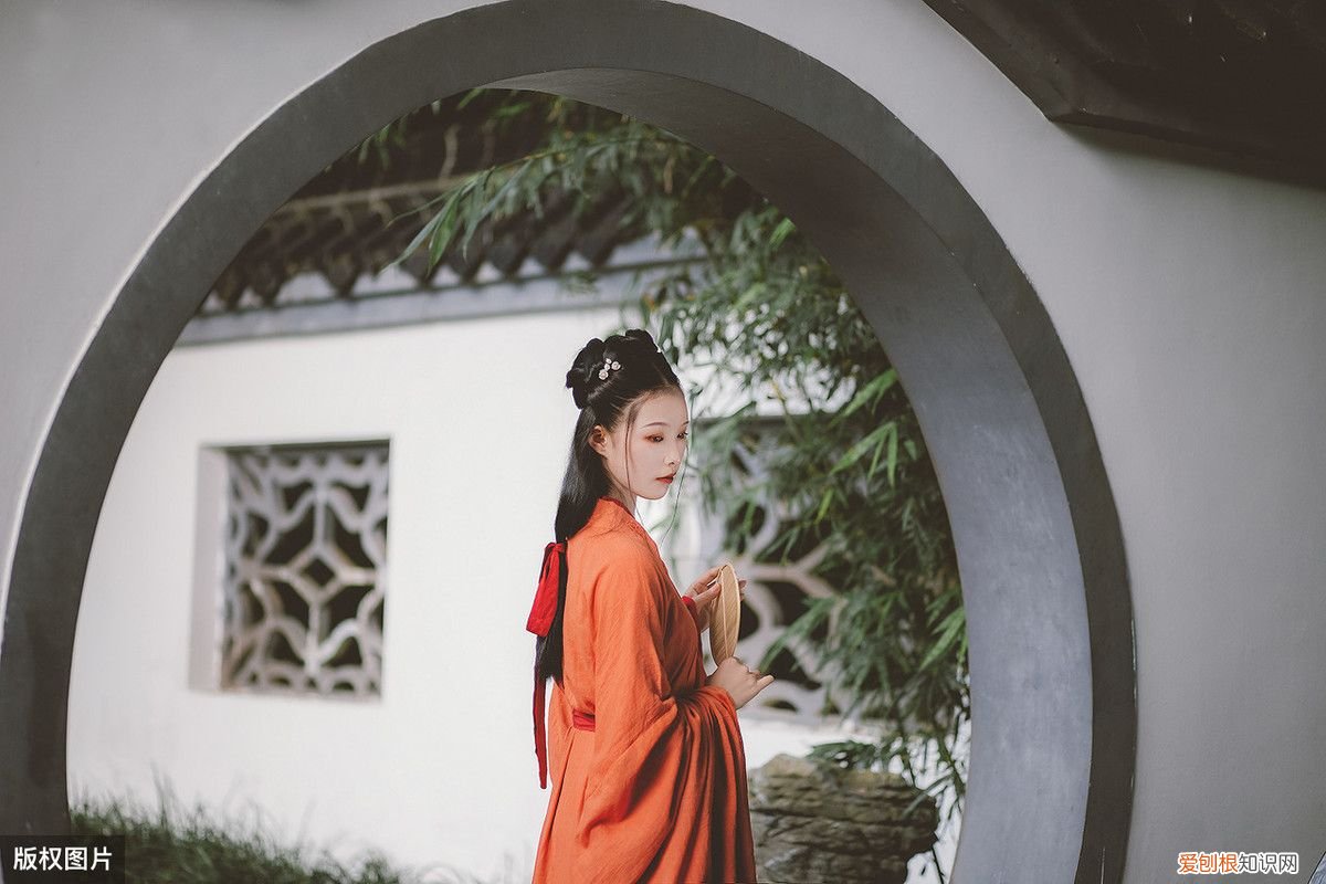 取个楚楚动人的女孩名字 好听的名字女