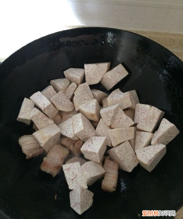 日式烧芋头的做法，红烧芋头的家常做法简单