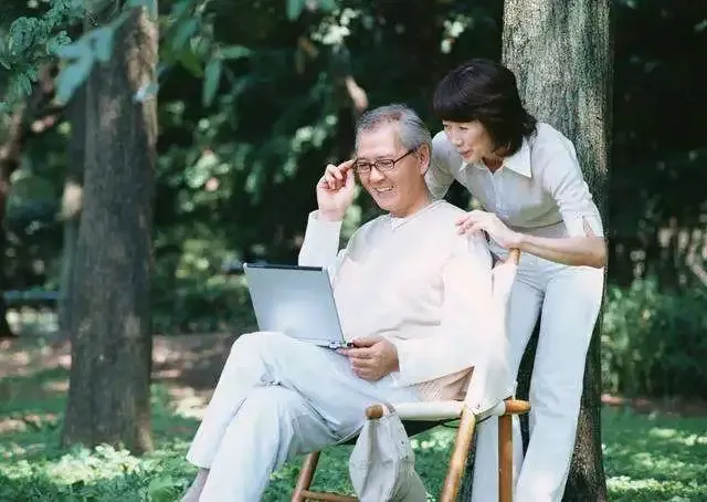 最新青年年龄划分标准 青年的年龄范围