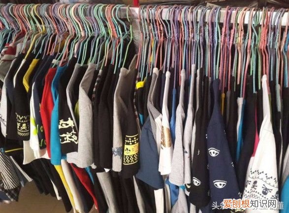 服装店导购卖衣服的经典销售技巧和话术! 卖服装的语言技巧