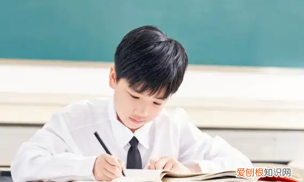 怎么教孩子写字，怎样教孩子写字 教孩子写字的方法视频