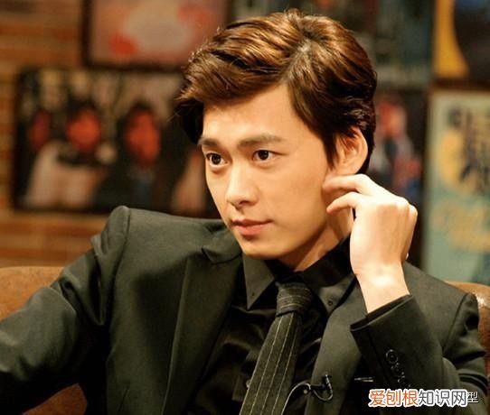 纹理烫成为男神必备造型手法 男生纹理烫发型图片