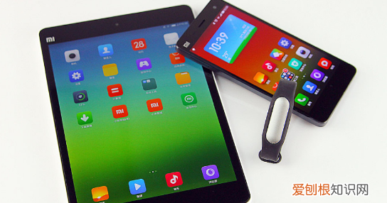 电脑里该怎么共存两个窗口,电脑怎么分屏2个显示窗口快捷键