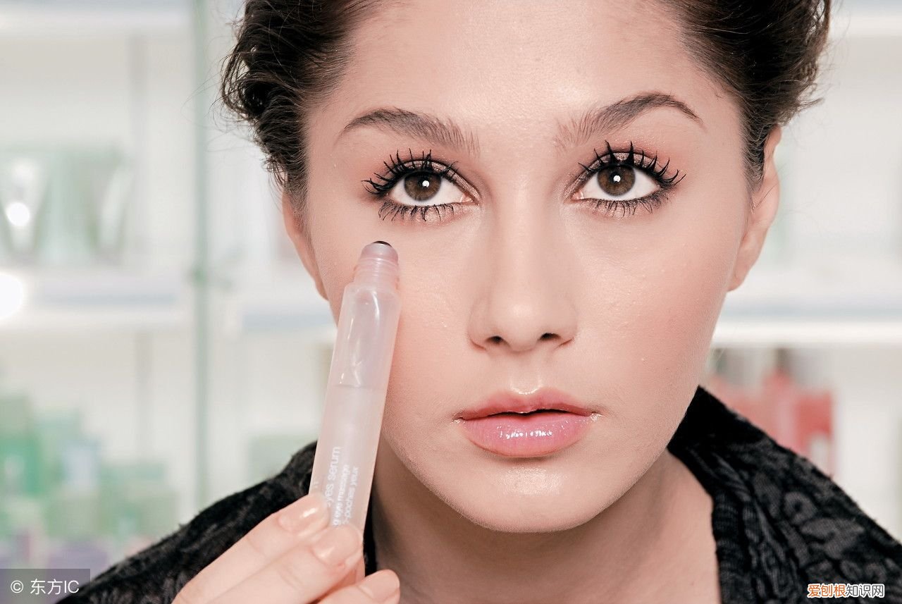 怎么快速去除黑眼圈方法！ 怎么快速去除黑眼圈！