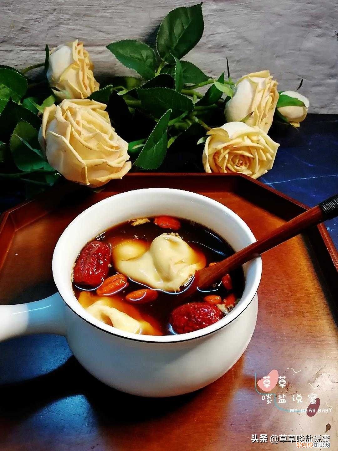 拯救女人无血色的红糖鸡蛋 红糖荷包蛋的做法