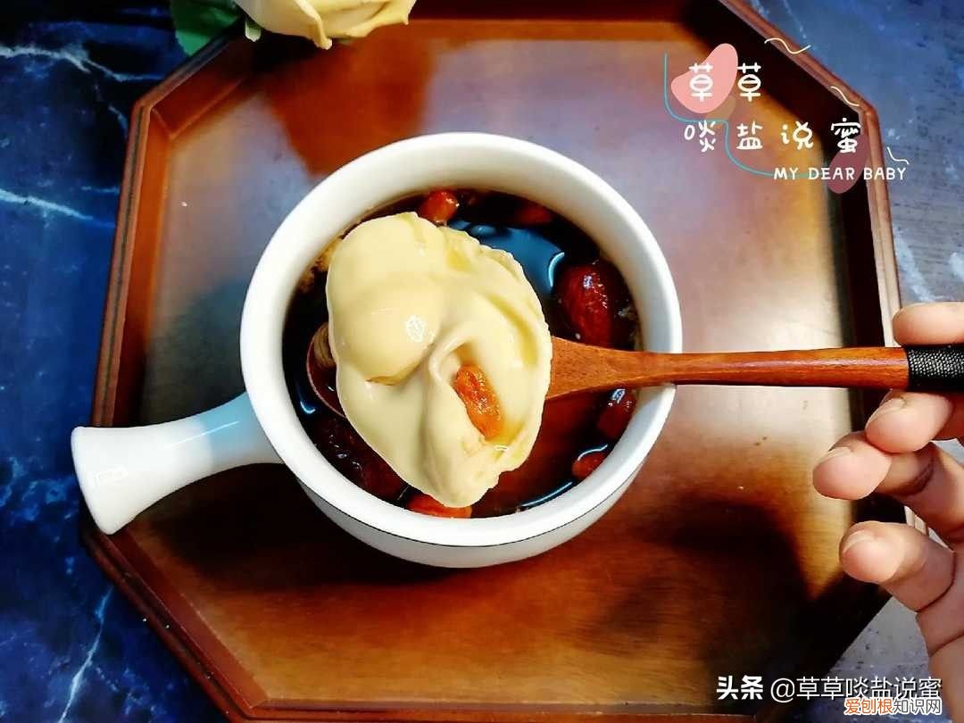 拯救女人无血色的红糖鸡蛋 红糖荷包蛋的做法