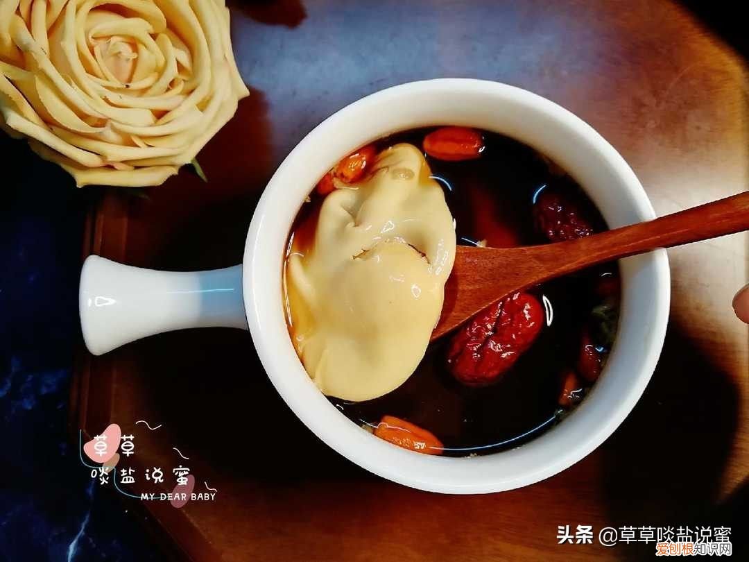 拯救女人无血色的红糖鸡蛋 红糖荷包蛋的做法