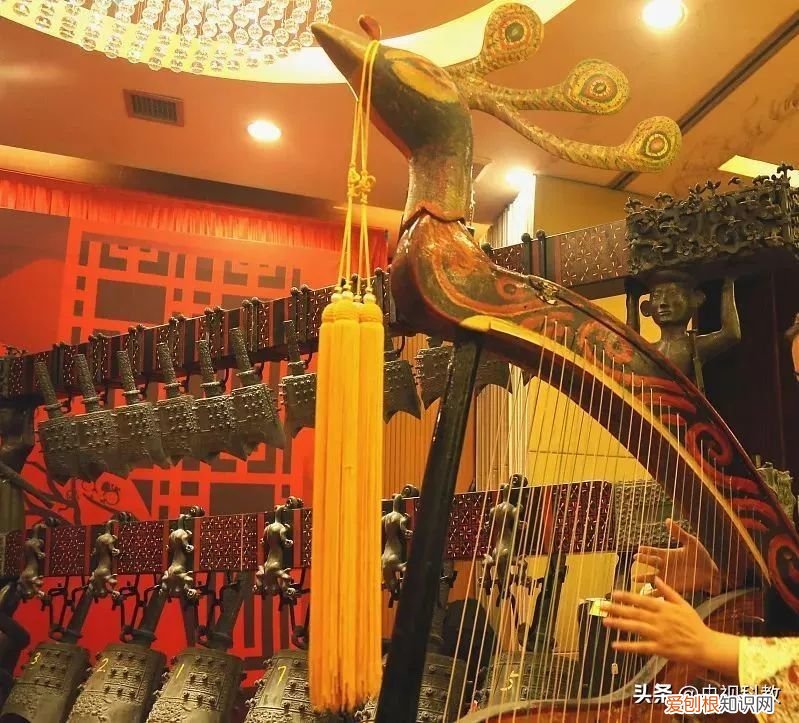 古代箜篌和竖琴的区别！  竖琴和箜篌！
