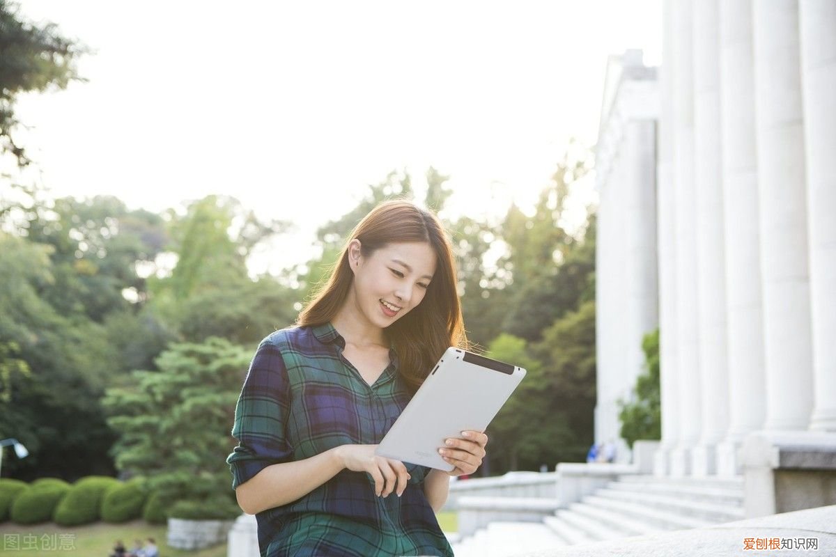 怎样才能成为哄女人的高手 如何哄女孩子开心