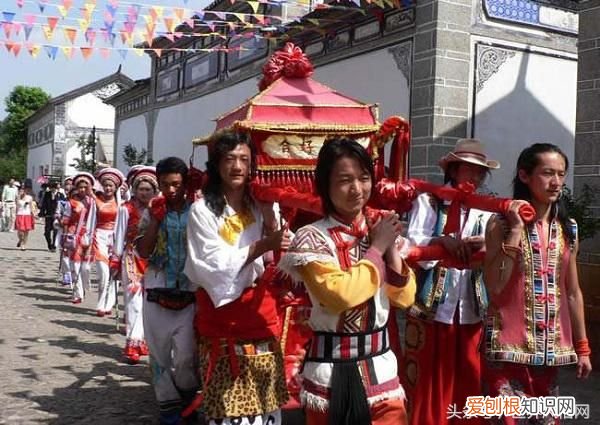 白族传统习俗 白族的风俗习惯