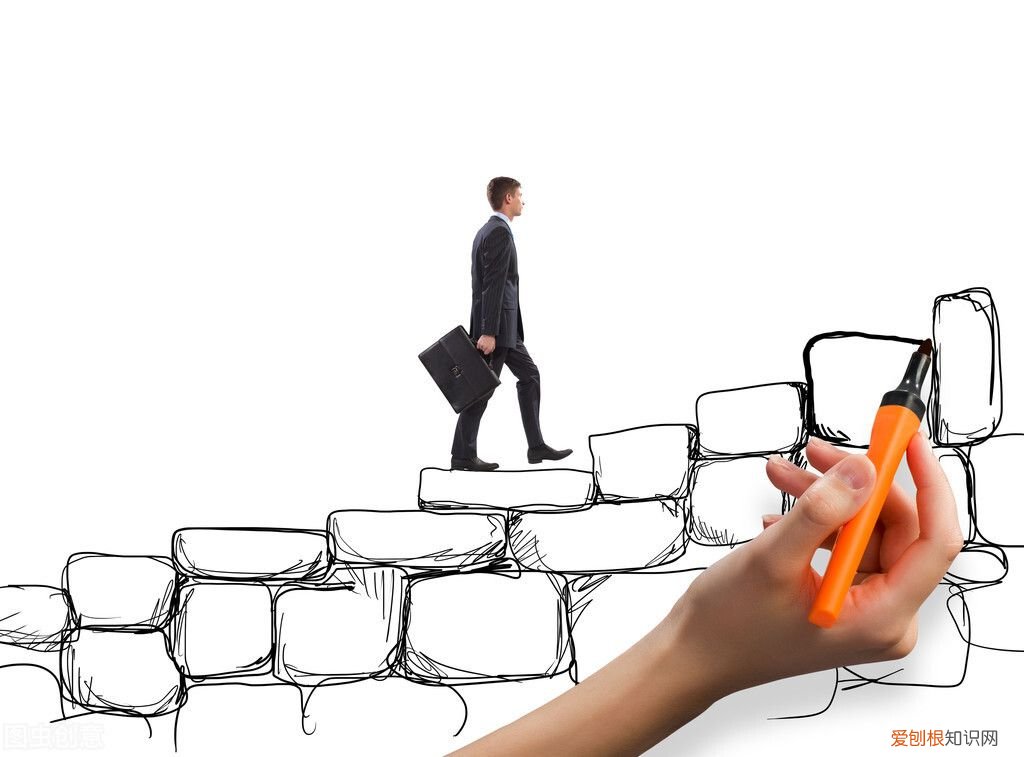 怎样实现自己的人生价值呢 实现人生价值？