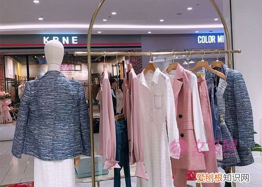 服装导购快速成交的10种方法 衣服应该这样卖