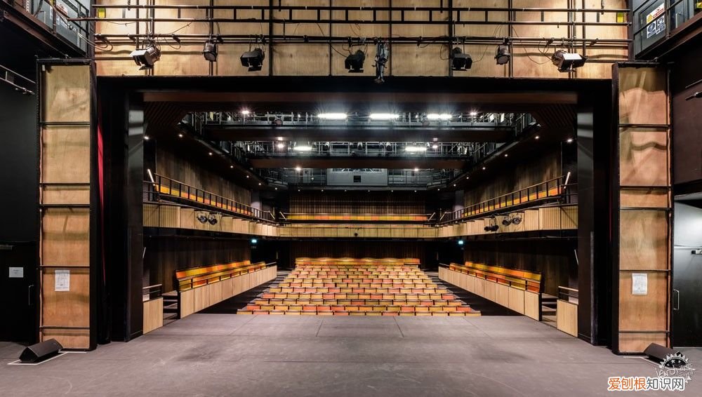 这是一次充满温度的剧院设计 剧院设计