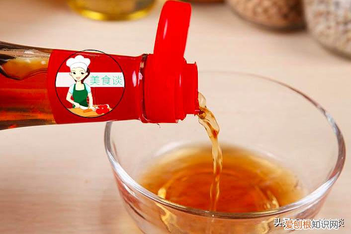 炖羊肉汤时，切记别放“2种料” 炖羊肉最忌讳两种佐料