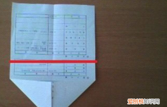 折纸飞机的教程,最简单的折纸飞机的方法