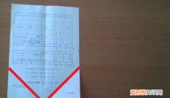 折纸飞机的教程,最简单的折纸飞机的方法