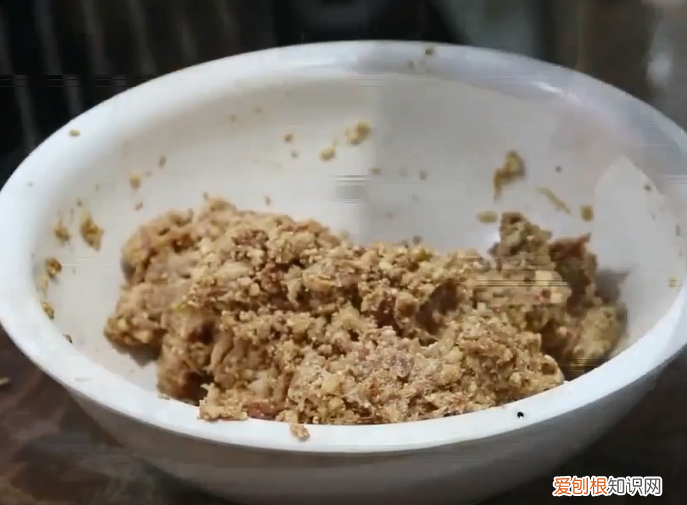 教你红烧狮子头经典做法 红烧狮子头的做法视频