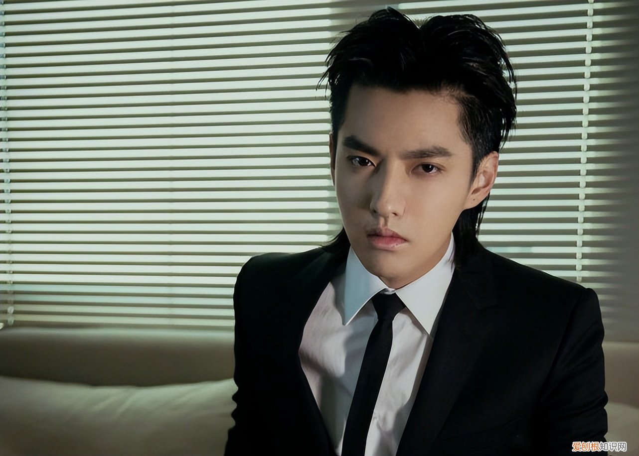 吴亦凡推特更新是这么回事 吴亦凡被判17年真的假的
