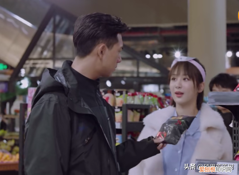对女人没兴趣的韩商言 亲爱的热爱的剧情介绍