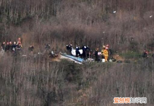 科比1米98身高被烧成1米53？「气愤」科比遗照被公开