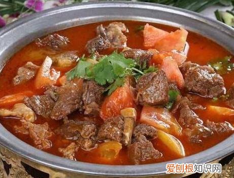 否则等于毁了一锅肉,看你放了没 炖牛肉最忌讳两种佐料