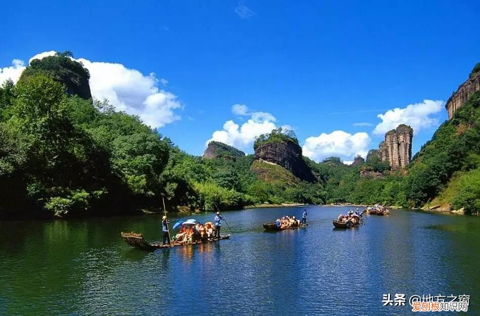 位于江西与福建西北部两省交界处 武夷山在哪里