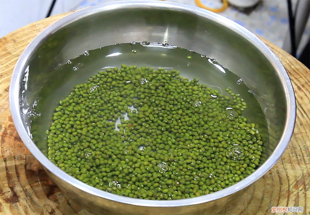 许多地方在小满这一天吃什么菜？小满时节，要“吃3样忌3样”