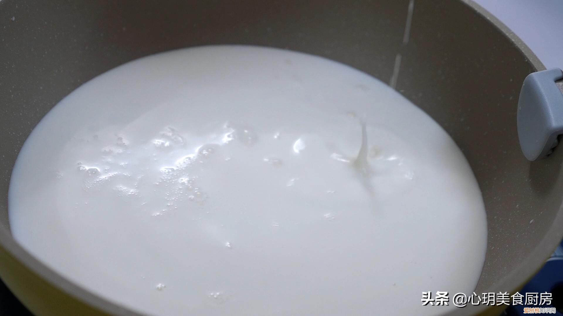 酸奶机怎么做酸奶？自制酸奶这么简单，只需要3个步骤