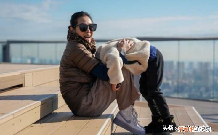 刘若英婚礼陈升哭了 刘若英结婚了吗