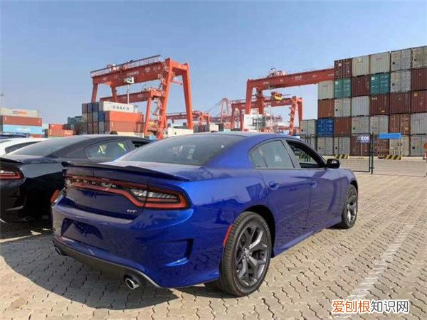 dodge是什么车？“Dodge”,商标象征道奇车强壮剽悍