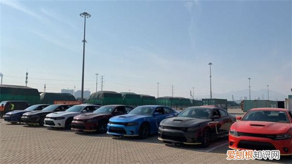 dodge是什么车？“Dodge”,商标象征道奇车强壮剽悍
