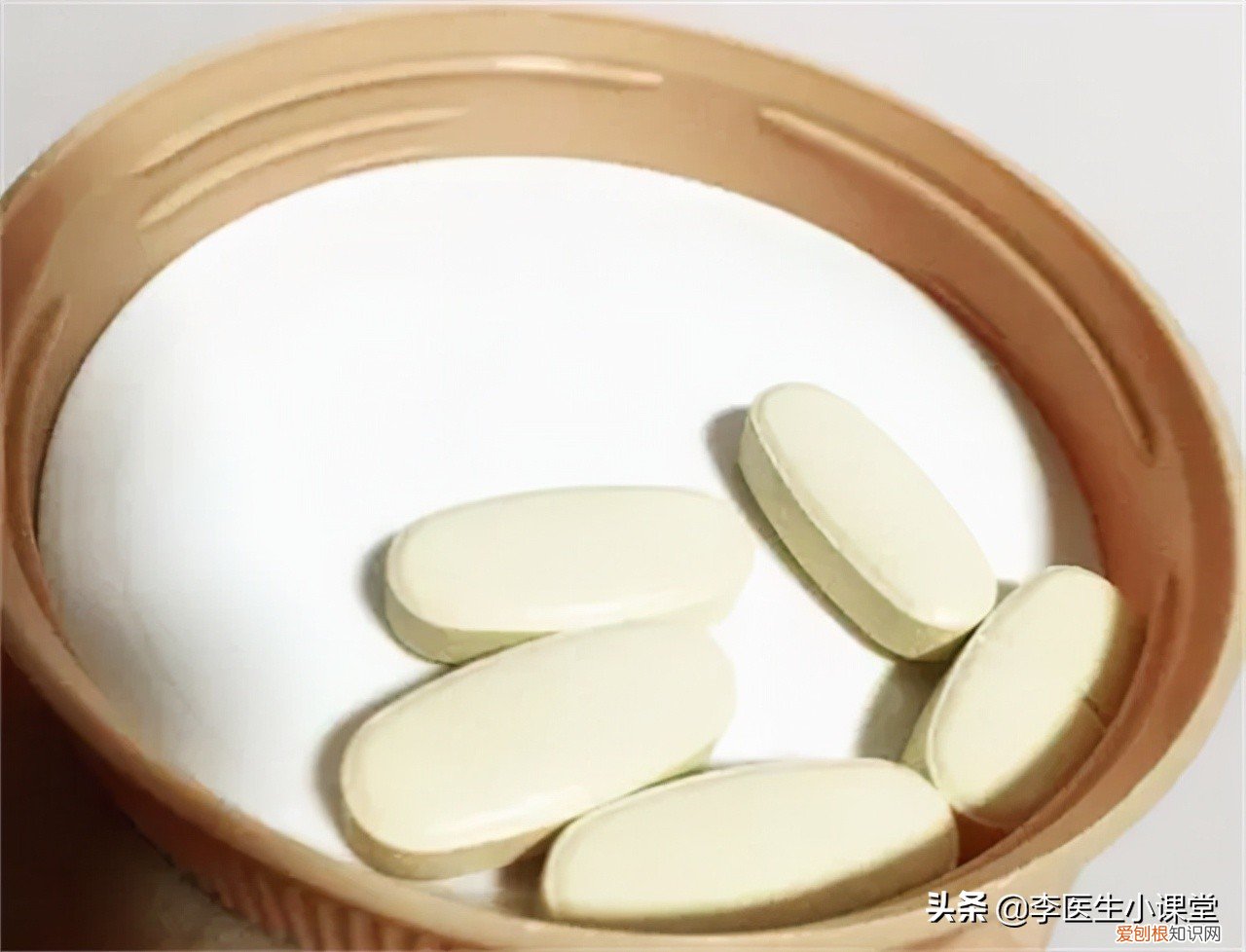 引起腿抽筋的5种原因 腿抽筋是什么原因如何解决