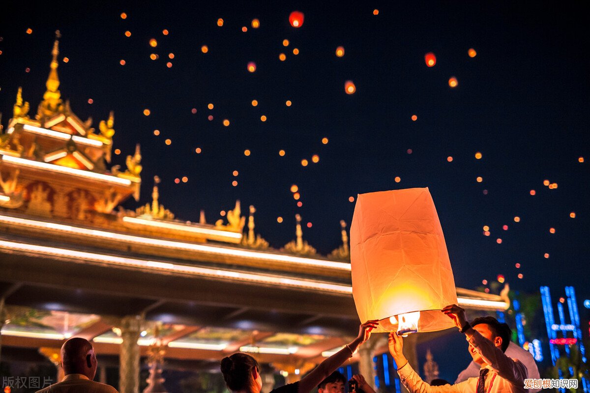 老书虫倾心推荐，熬夜也要看完 推荐50本熬夜看完的小说