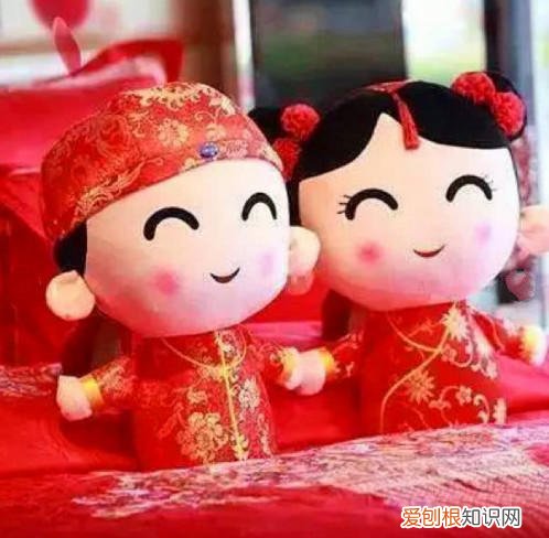 婚床上为什么要摆压床娃娃？压床娃娃用完怎么处理