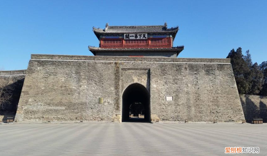 山海关在哪个省的什么位置？位于河北省秦皇岛市东北15公里处