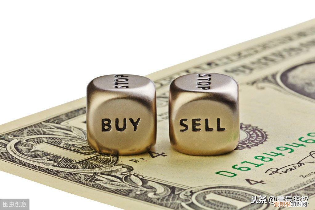 布雷顿森林体系崩溃的原因