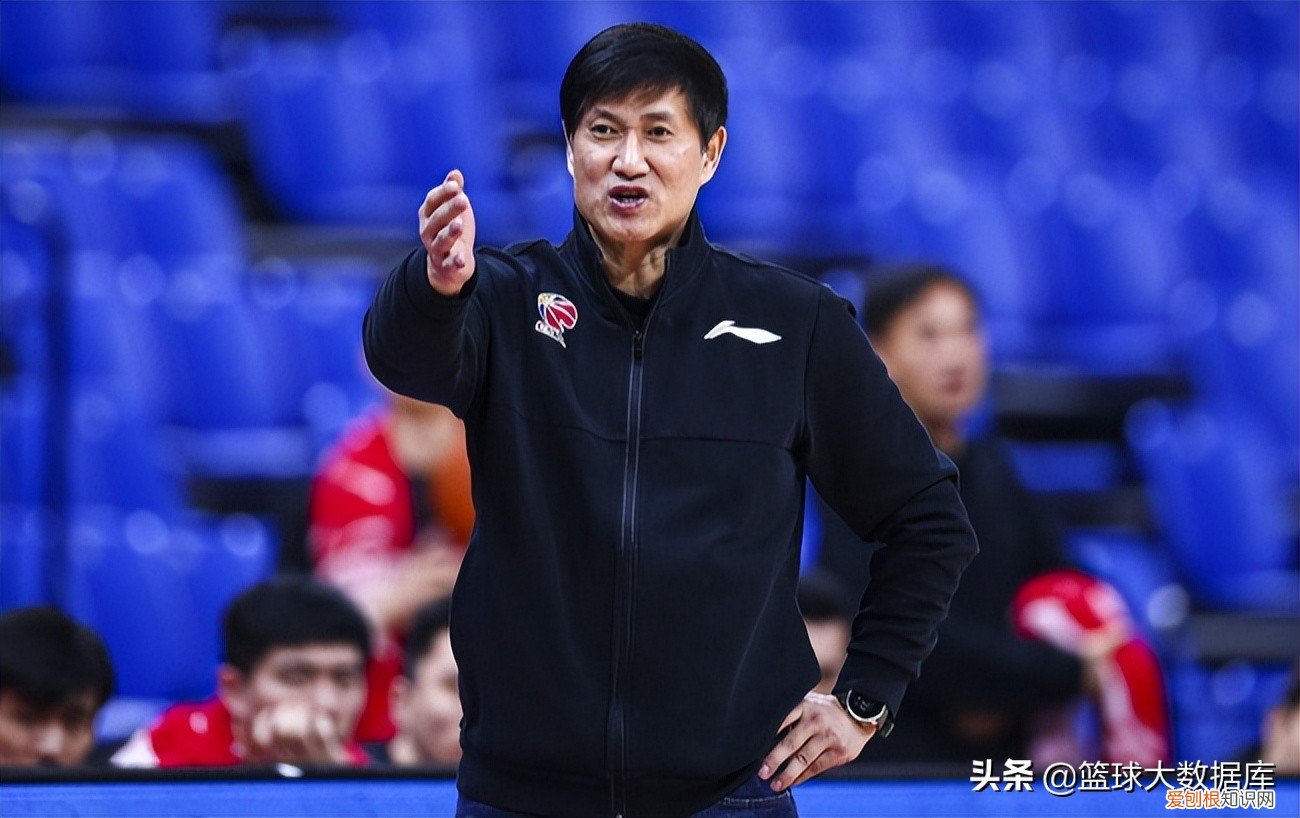 接受姚明邀请,成为中国男篮教练 李晓勇个人资料简介