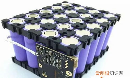 怎么选更合适？带你全面了解 锂电池和铅酸电池哪个好