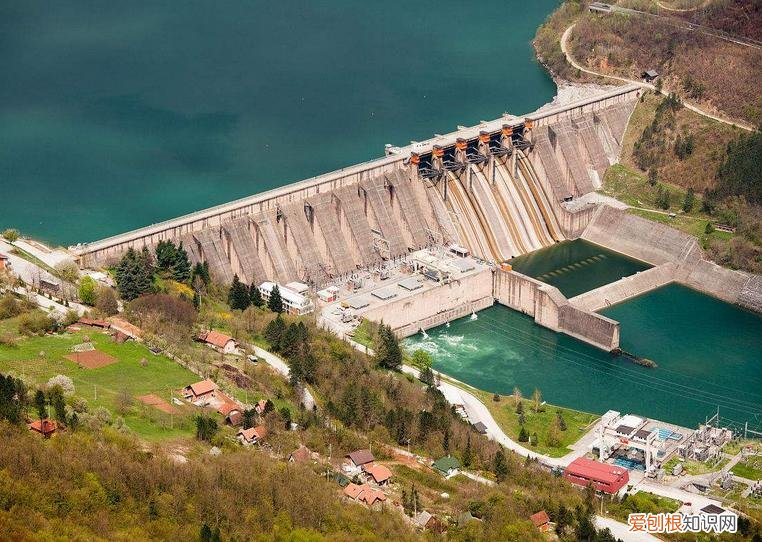 价格贵的能达到1000多万元 风力发电机一台造价多少钱