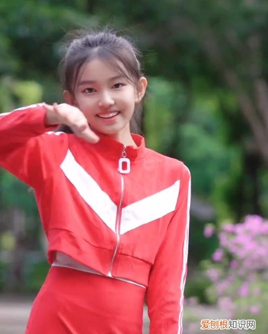 宋小睿为什么会被那么多人黑 宋小睿为什么不用上学