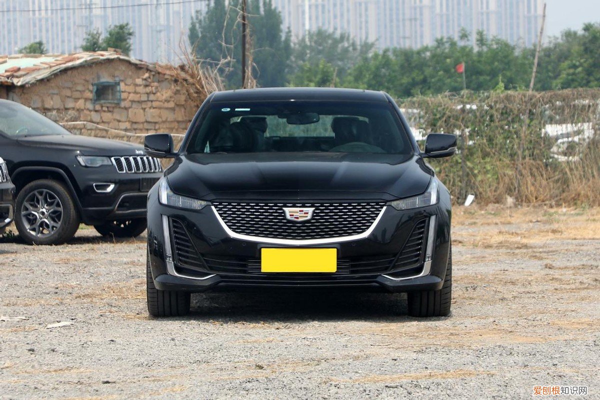 适合年轻人的B级豪车，价格厚道 凯迪拉克ct5最新价格2022