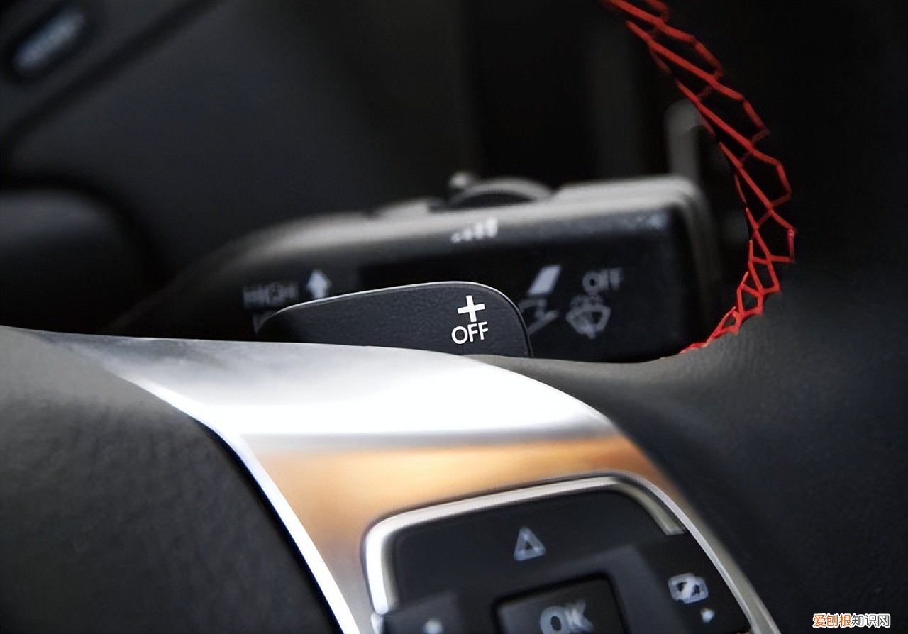 换挡拨片是干什么用的？换挡拨片的作用是什么