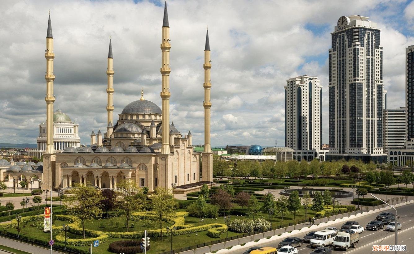 车臣为什么听俄罗斯的 车臣现在怎么不闹了