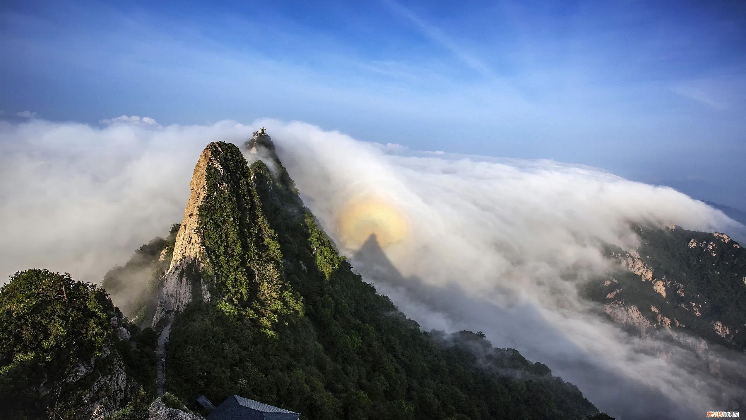 由于地理位置特殊 老君山为什么不对外国人开放