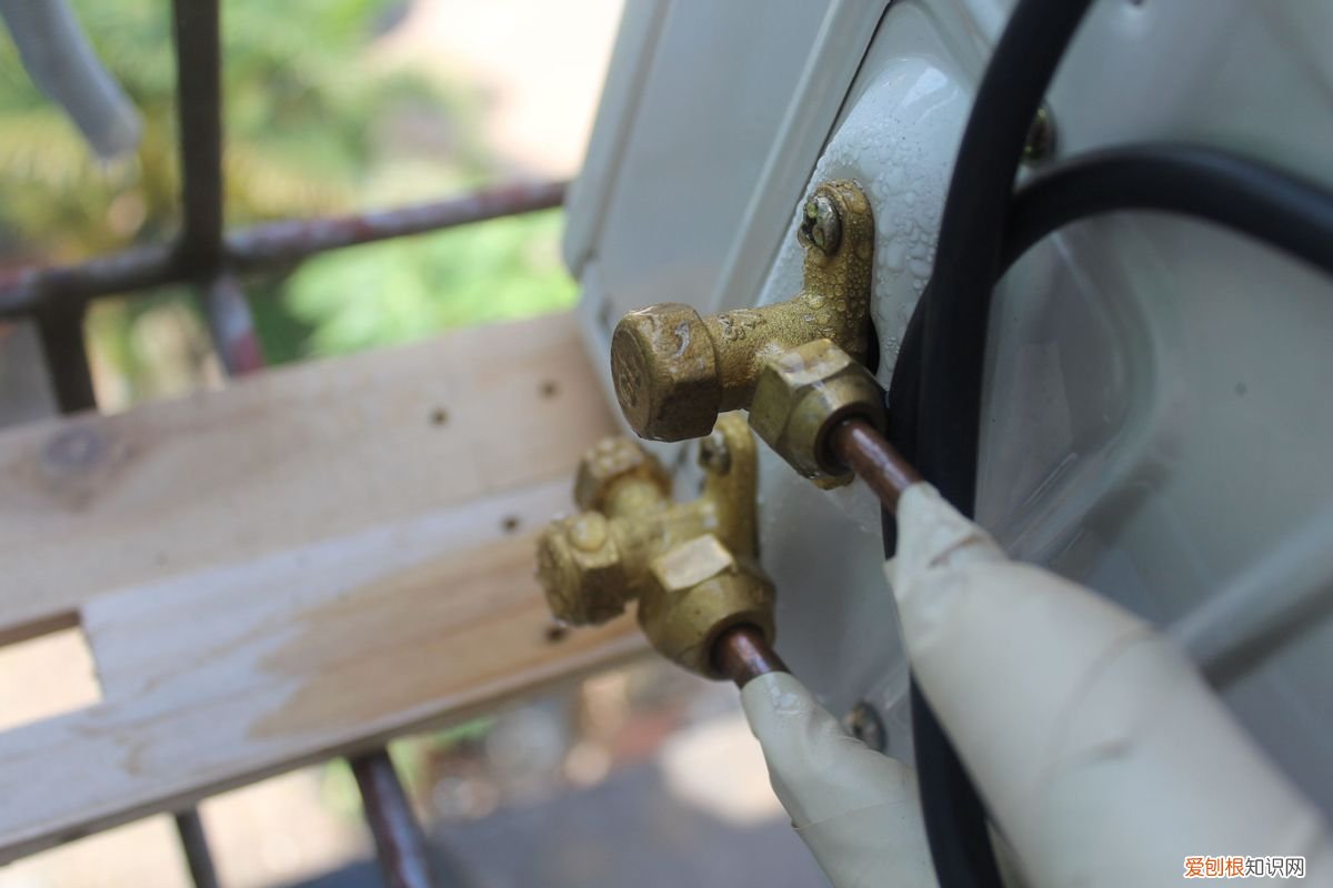 空调加氟多久加一次？记住师傅的5个一字诀