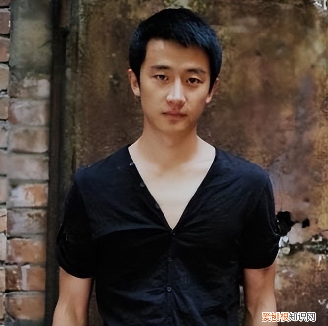 15封家书让人泪目 黄轩资料个人资料